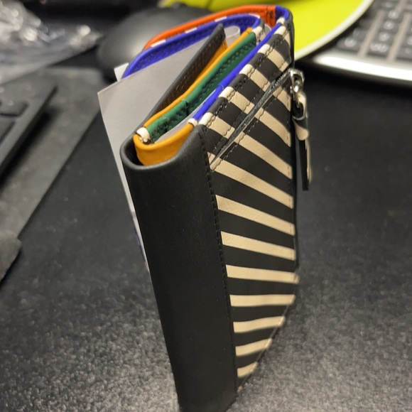 My Walit leather 2 snap wallet. - Picture 5 of 5